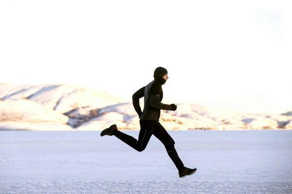 How Can Athletes Benefit from Virtual Reality Exposure Therapy for Overcoming Fear of Injury?